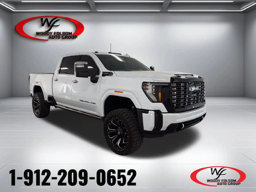 2026 GMC Sierra 2500HD Denali Ultimate — photo 1 of 25