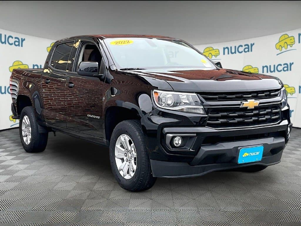 2022 Chevrolet Colorado 2WD LT — photo 1 of 35