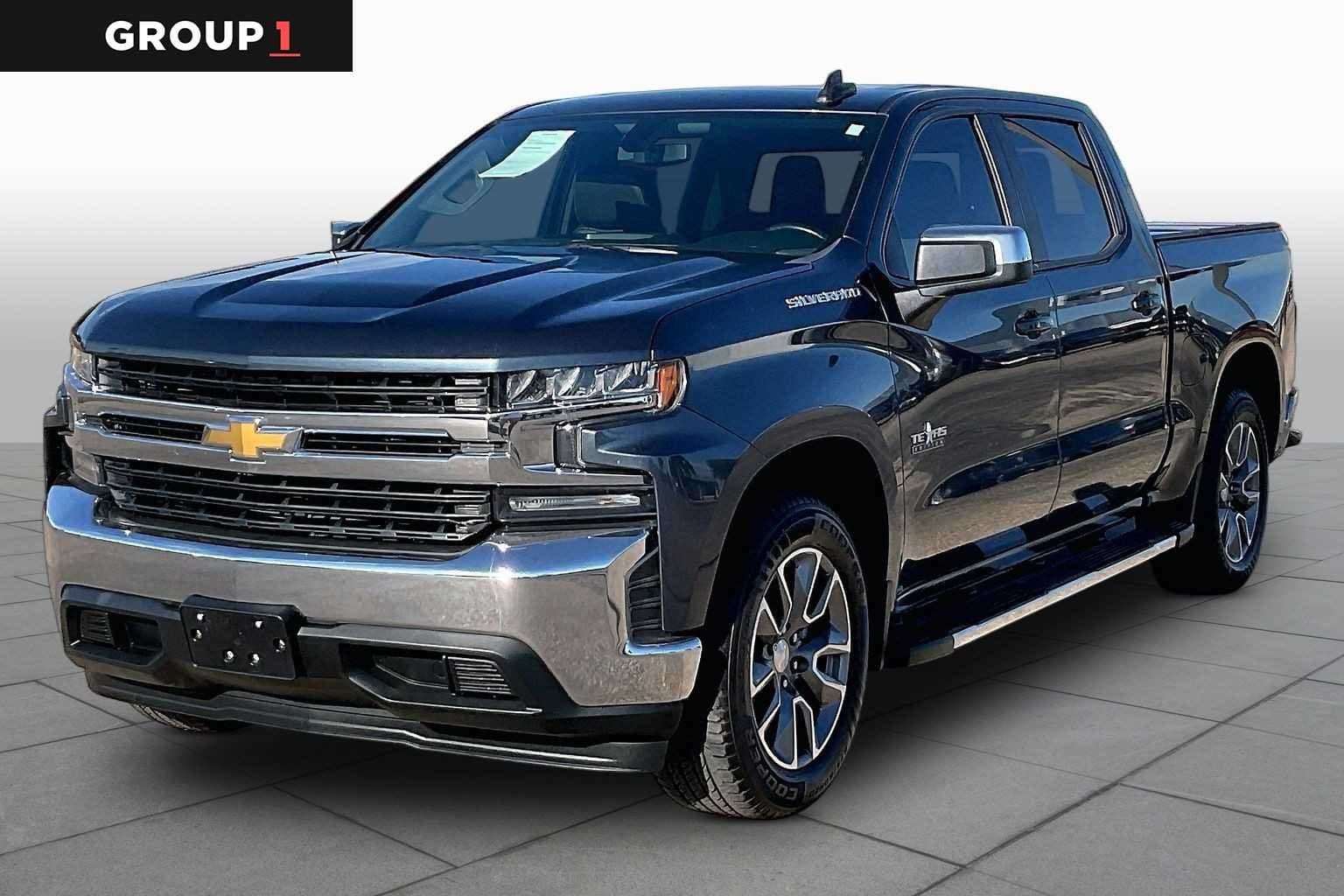 2020 Chevrolet Silverado 1500 LT — photo 1 of 33