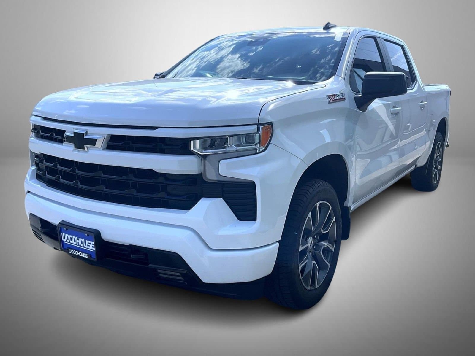 2024 Chevrolet Silverado 1500 RST — photo 1 of 25
