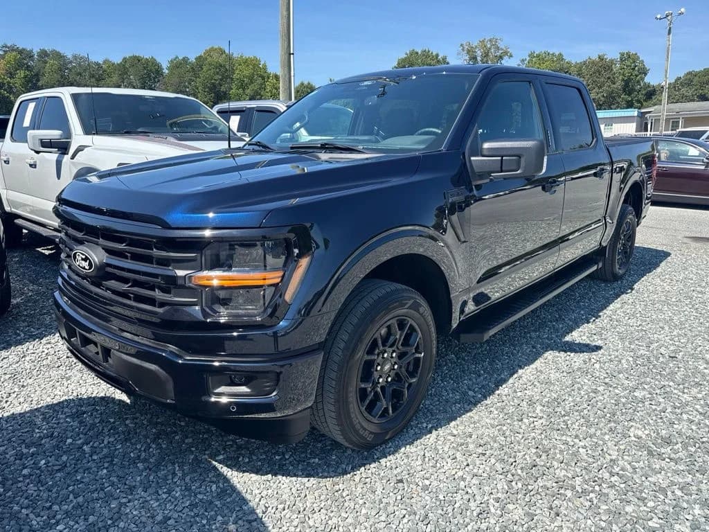 2026 Ford F-150 XLT — photo 1 of 4