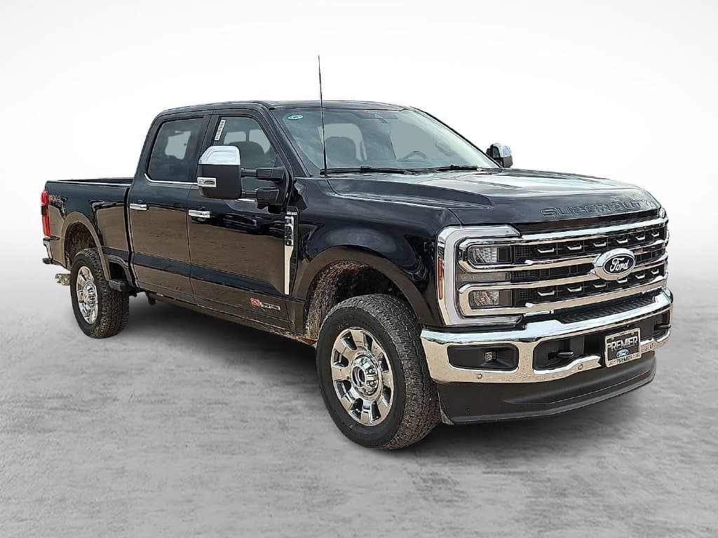 2027 Ford Super Duty F-250 SRW King Ranch — photo 1 of 25