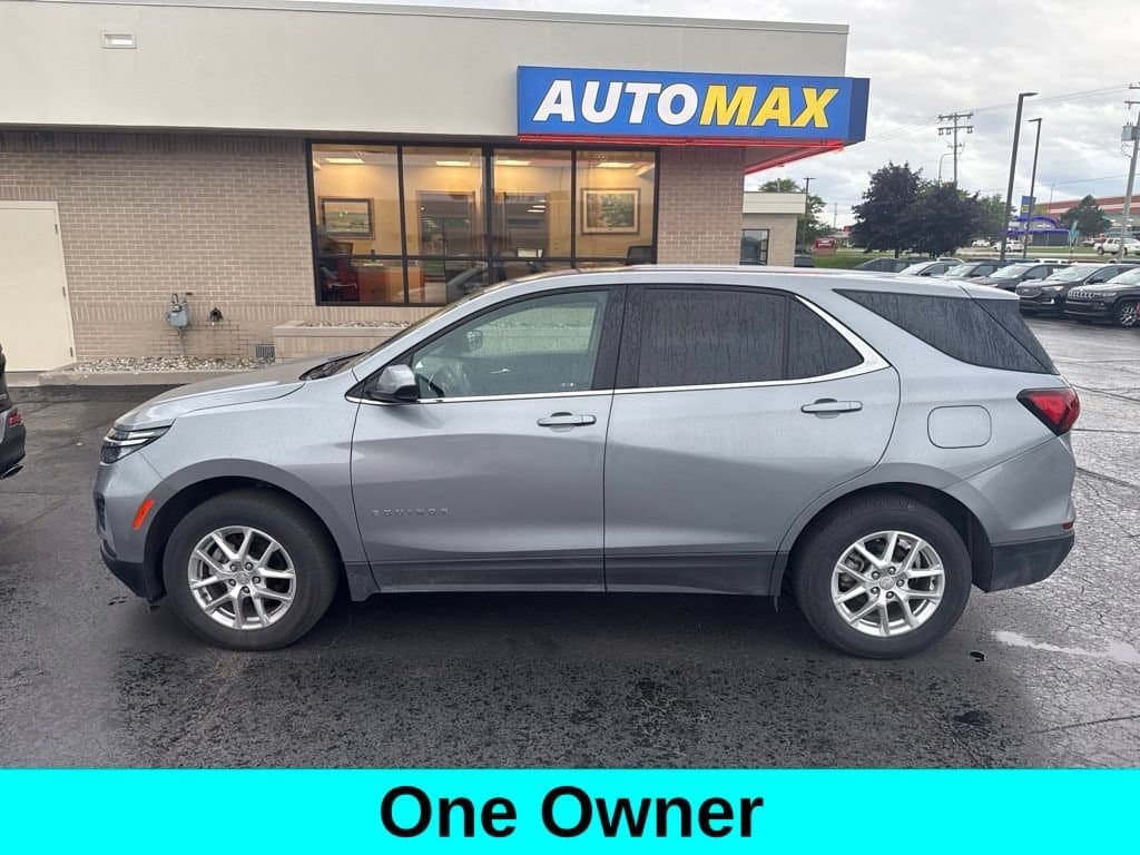 2024 Chevrolet Equinox LT — photo 1 of 13