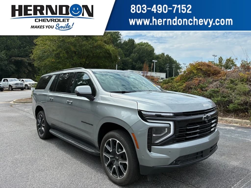 2025 Chevrolet Suburban RST — photo 1 of 6