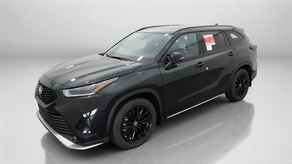 2026 Toyota Highlander XSE — photo 1 of 46