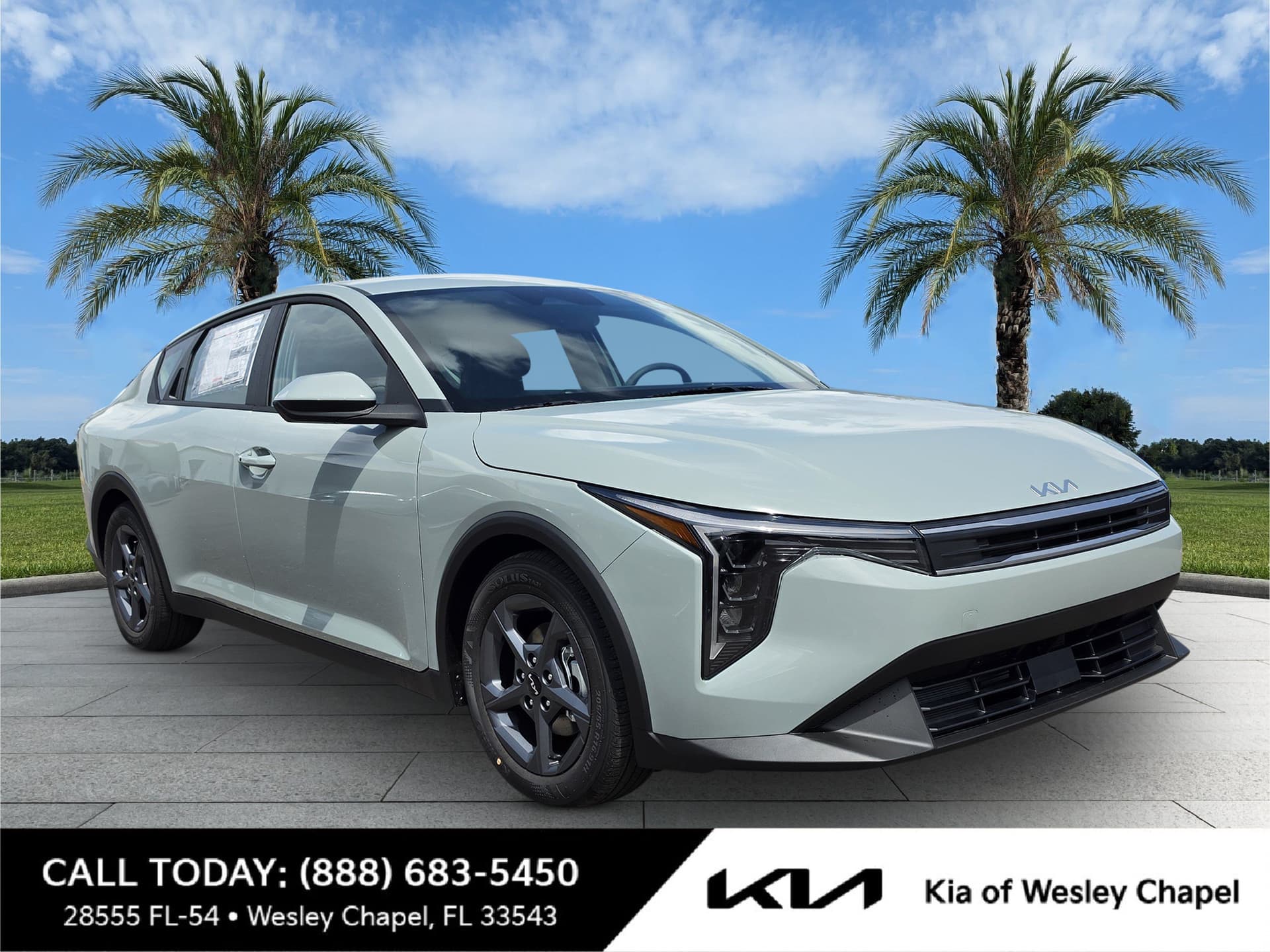 2026 Kia K4 LXS — photo 1 of 32