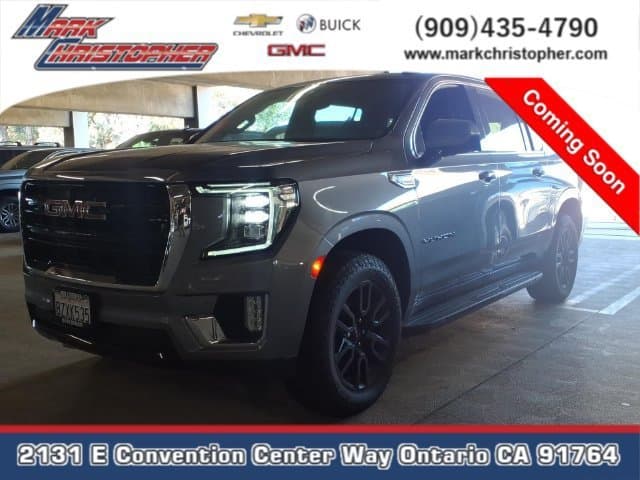 2021 GMC Yukon XL SLE — photo 1 of 5