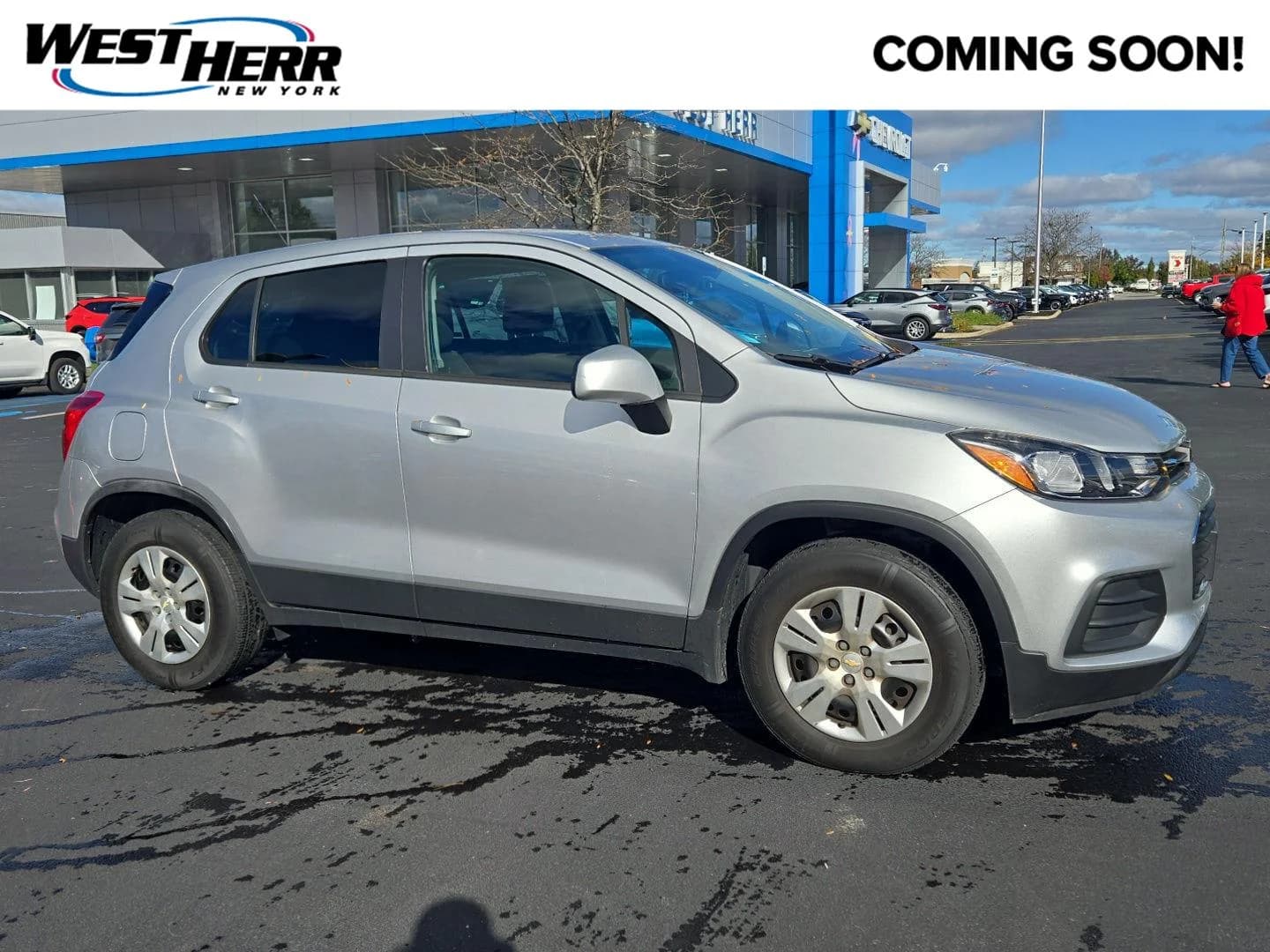 2017 Chevrolet Trax LS — photo 1 of 15