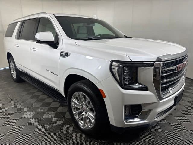 2021 GMC Yukon XL SLT — photo 1 of 25