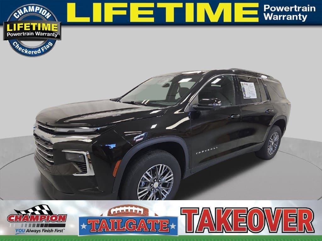 2024 Chevrolet Traverse FWD LT — photo 1 of 38