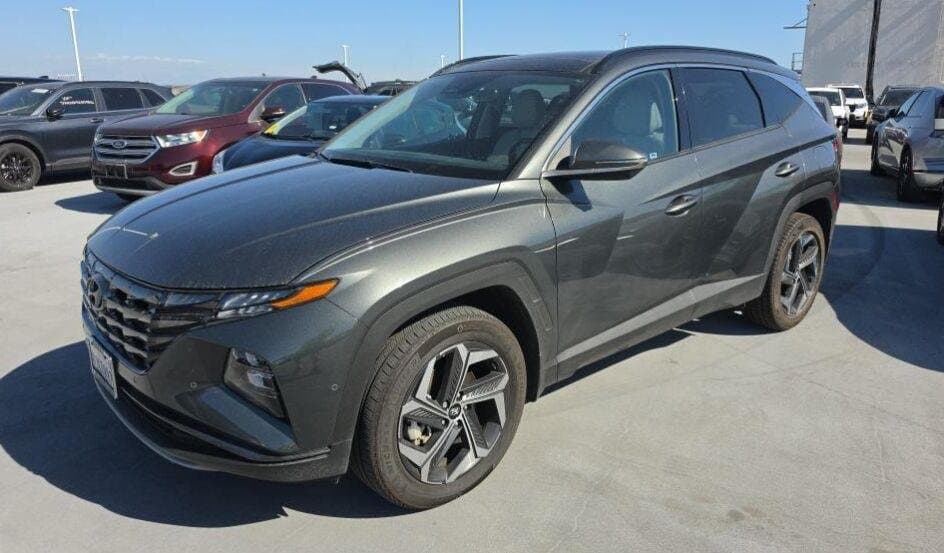 2023 Hyundai Tucson Plug-In Hybrid Limited — photo 1 of 2