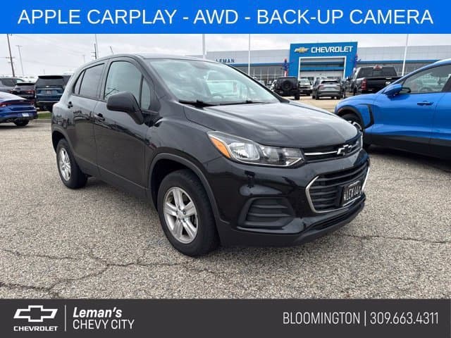 2021 Chevrolet Trax LS — photo 1 of 20