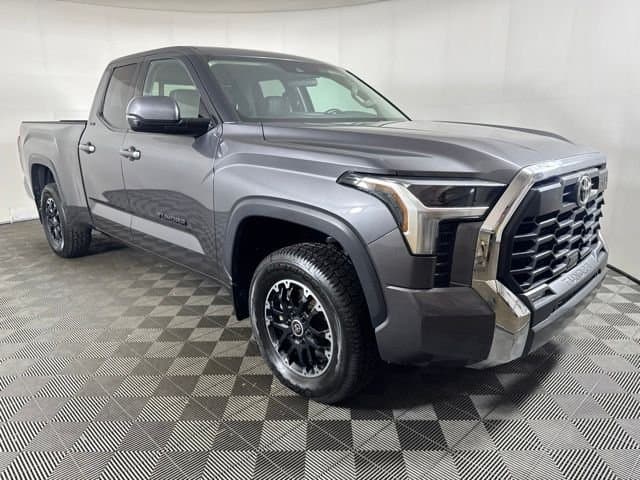 2022 Toyota Tundra 4WD SR5 — photo 1 of 22