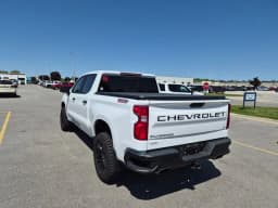 Extra Photo