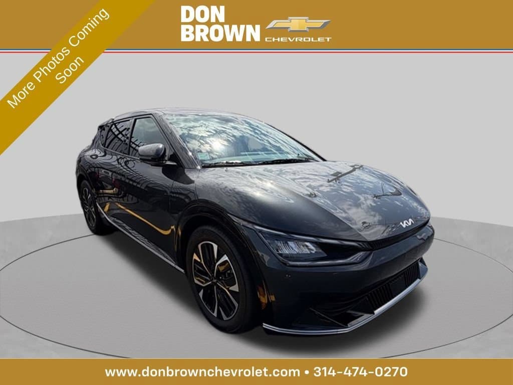 2024 Kia EV6 Wind — photo 1 of 8