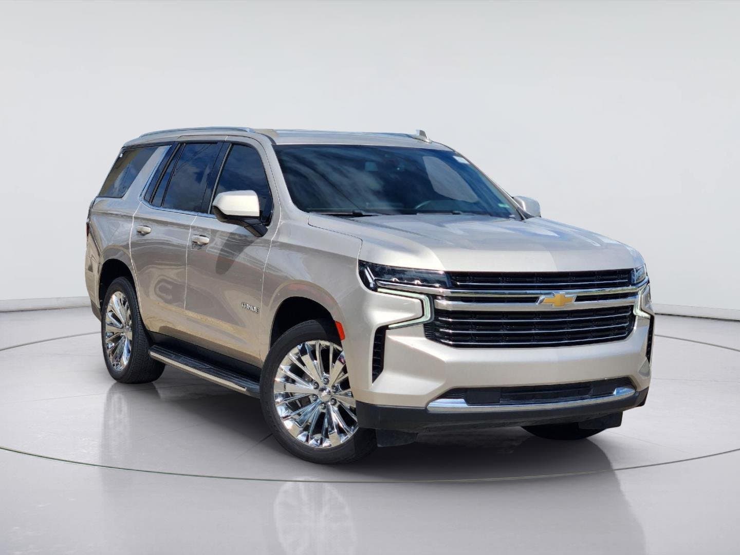 2021 Chevrolet Tahoe LT — photo 1 of 28
