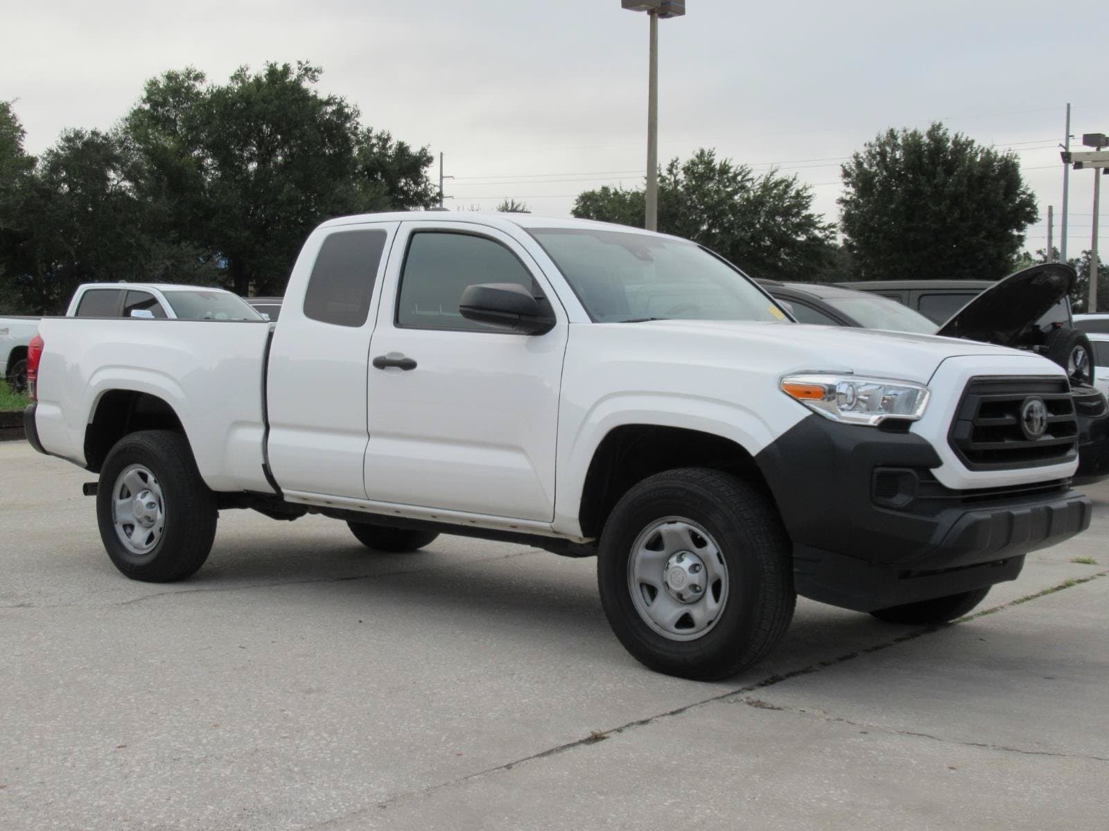2022 Toyota Tacoma 2WD SR — photo 1 of 5