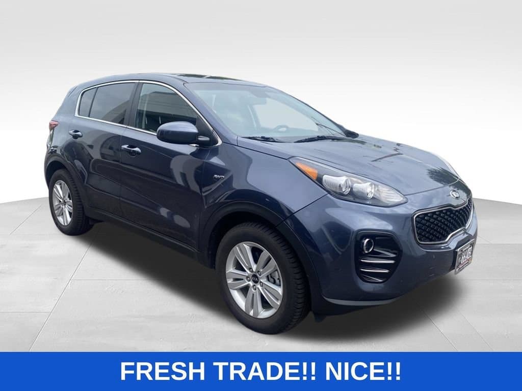 2017 Kia Sportage LX — photo 1 of 4