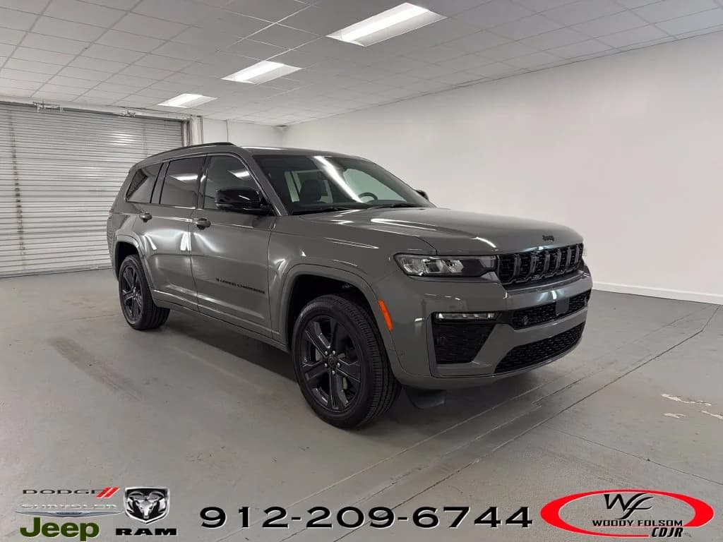 2027 Jeep Grand Cherokee L Limited — photo 1 of 21