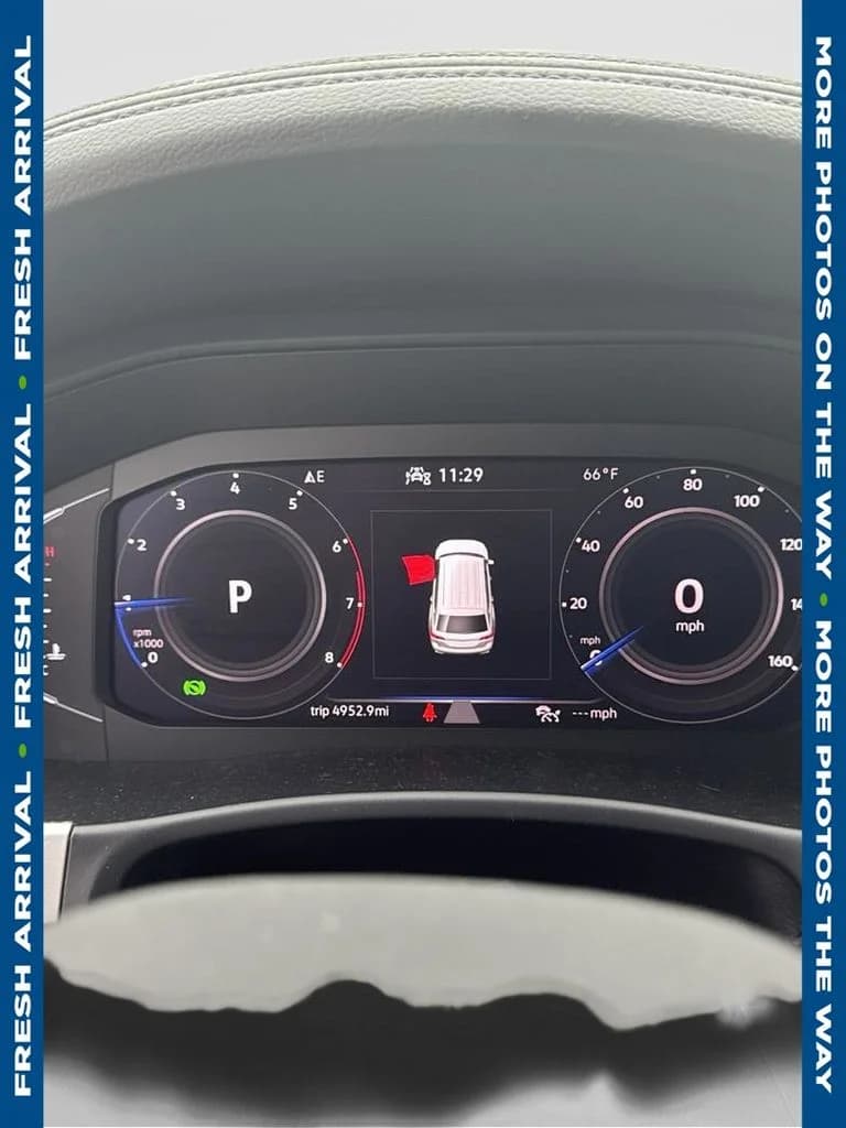 2022 Volkswagen Atlas 3.6L V6 SE w/Technology — photo 1 of 6