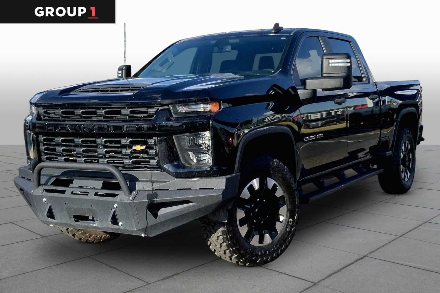 2020 Chevrolet Silverado 2500HD Custom — photo 1 of 36