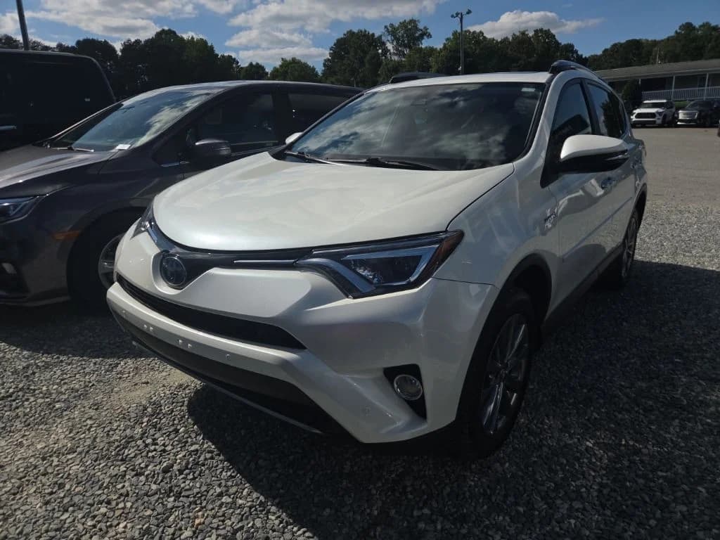 2018 Toyota RAV4 Hybrid Limited — photo 1 of 5
