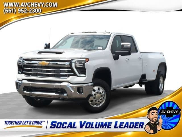 2026 Chevrolet Silverado 3500HD LTZ — photo 1 of 35