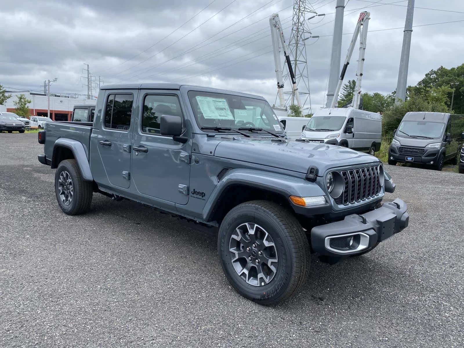 2026 Jeep Gladiator Sahara — photo 1 of 16