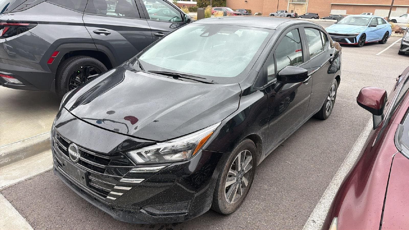 2025 Nissan Versa SV — photo 1 of 2