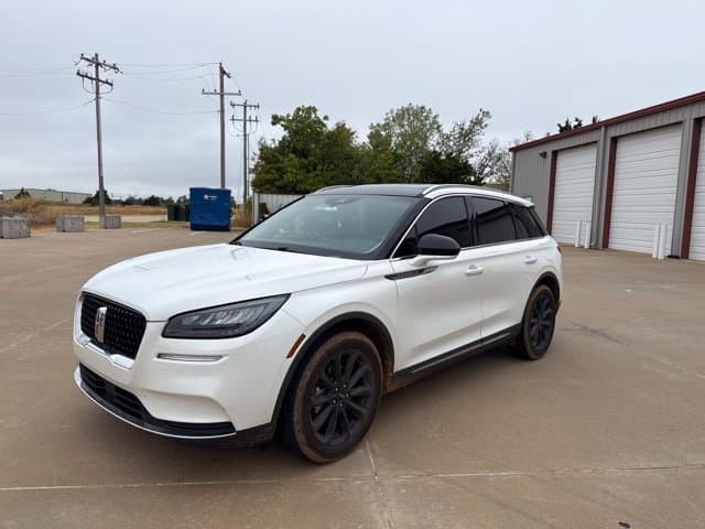 2020 Lincoln Corsair Standard — photo 1 of 11