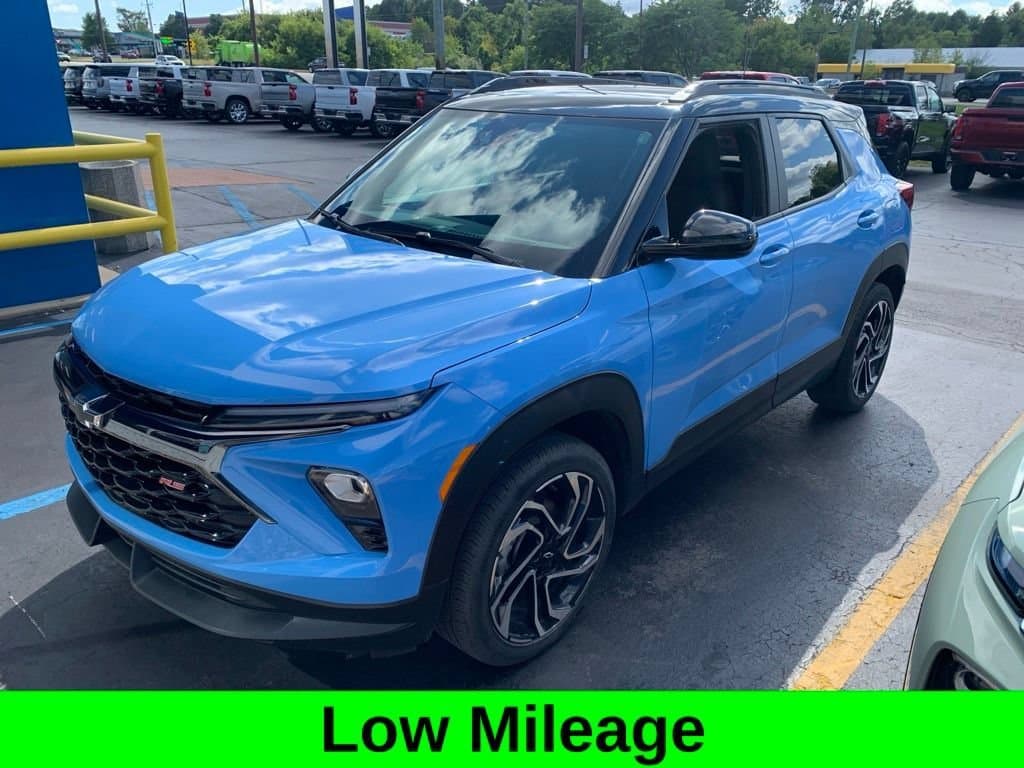 2024 Chevrolet Trailblazer RS — photo 1 of 20