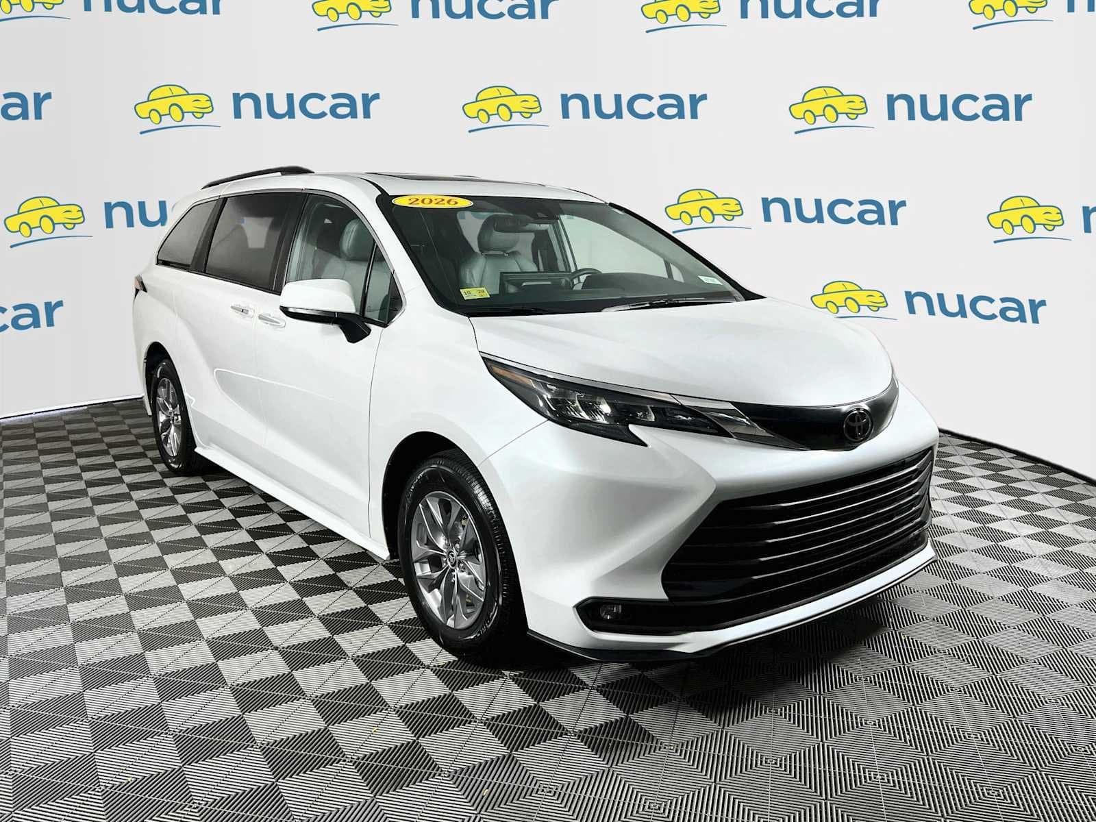 2026 Toyota Sienna XLE — photo 1 of 34