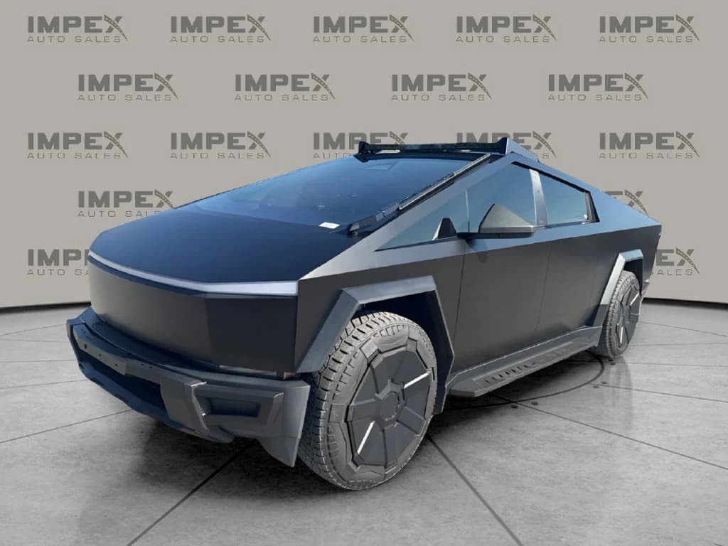 2024 Tesla Cybertruck Base — photo 1 of 31