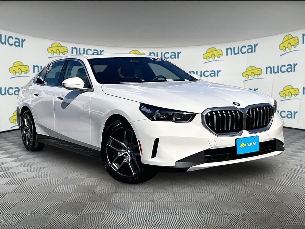2026 BMW 5 Series 530i xDrive — photo 1 of 35