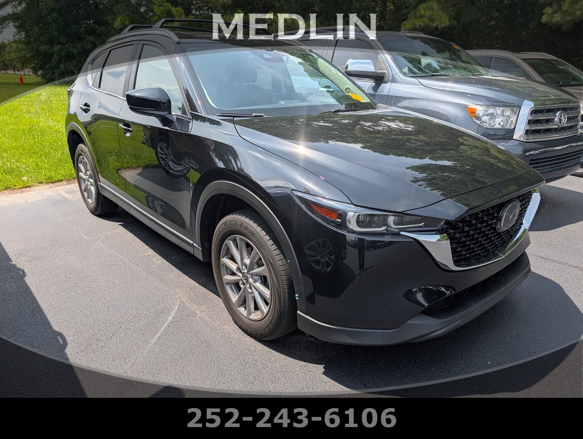 2023 Mazda CX-5 2.5 S Preferred Package — photo 1 of 12