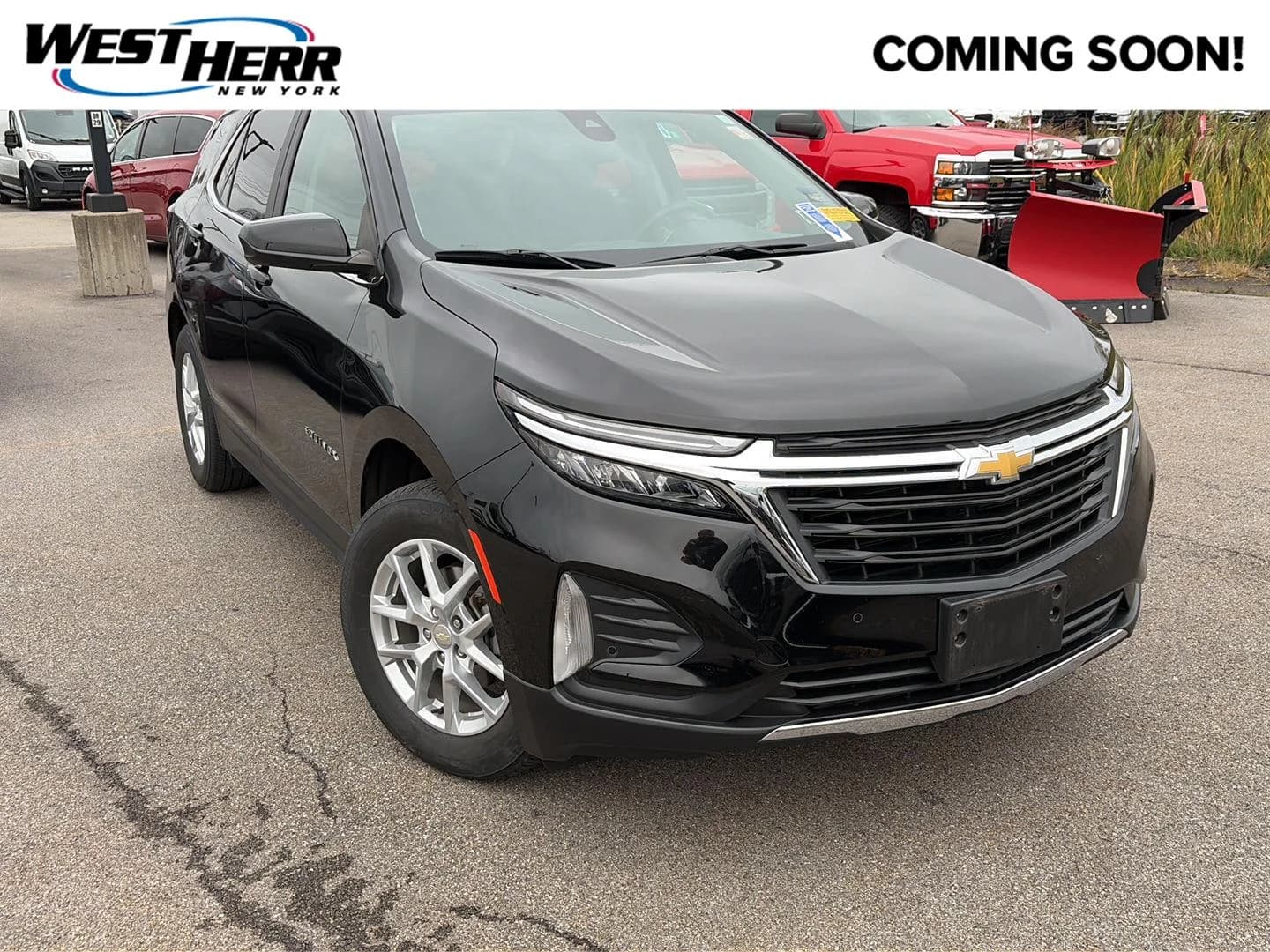 2024 Chevrolet Equinox LT — photo 1 of 21