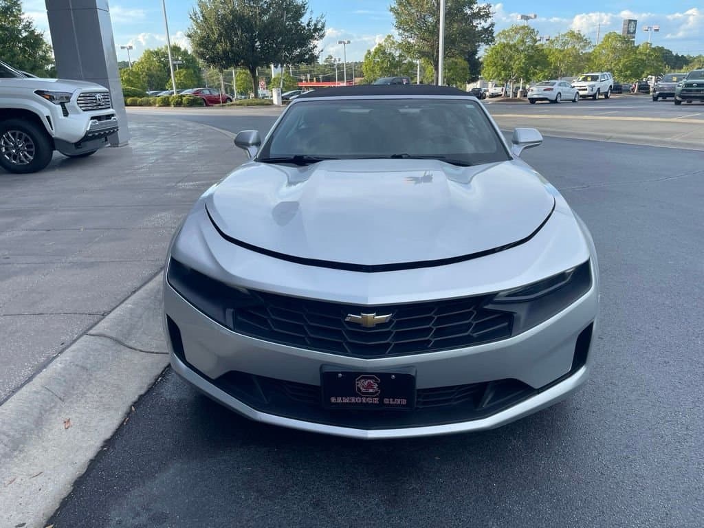 2019 Chevrolet Camaro 1LT — photo 1 of 4