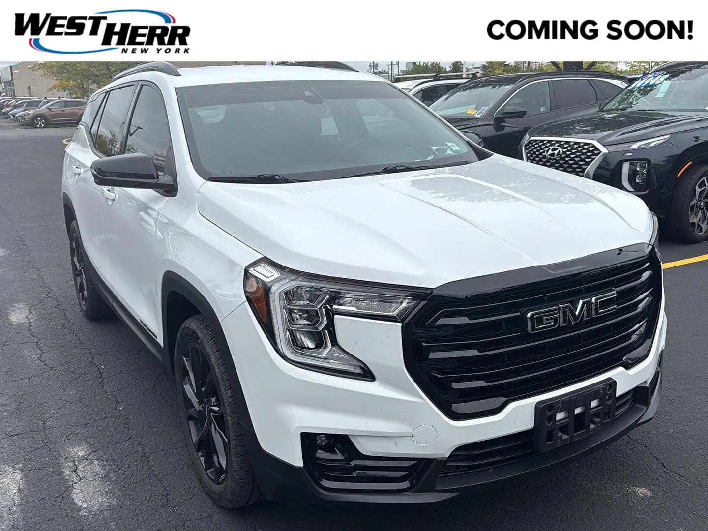 2023 GMC Terrain SLT — photo 1 of 21