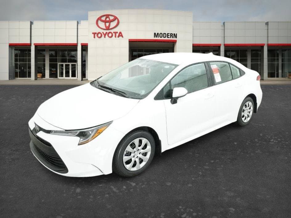 2026 Toyota Corolla LE — photo 1 of 52