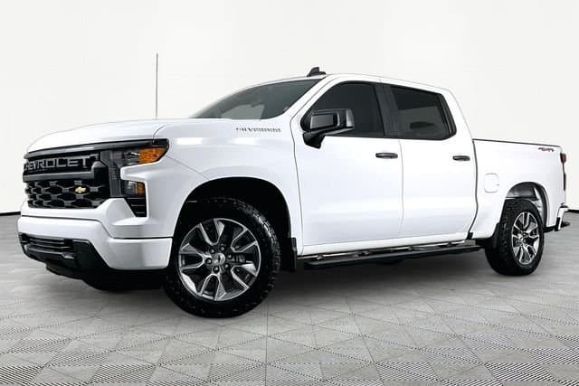 2022 Chevrolet Silverado 1500 Custom — photo 1 of 30