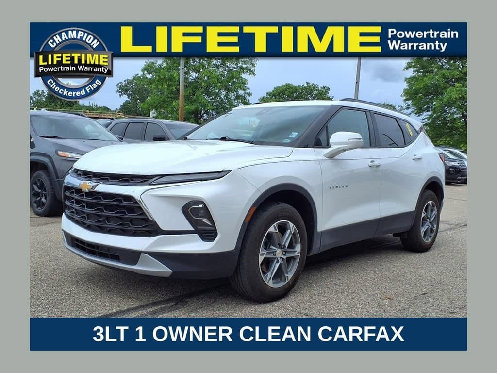 2023 Chevrolet Blazer 3LT — photo 1 of 29