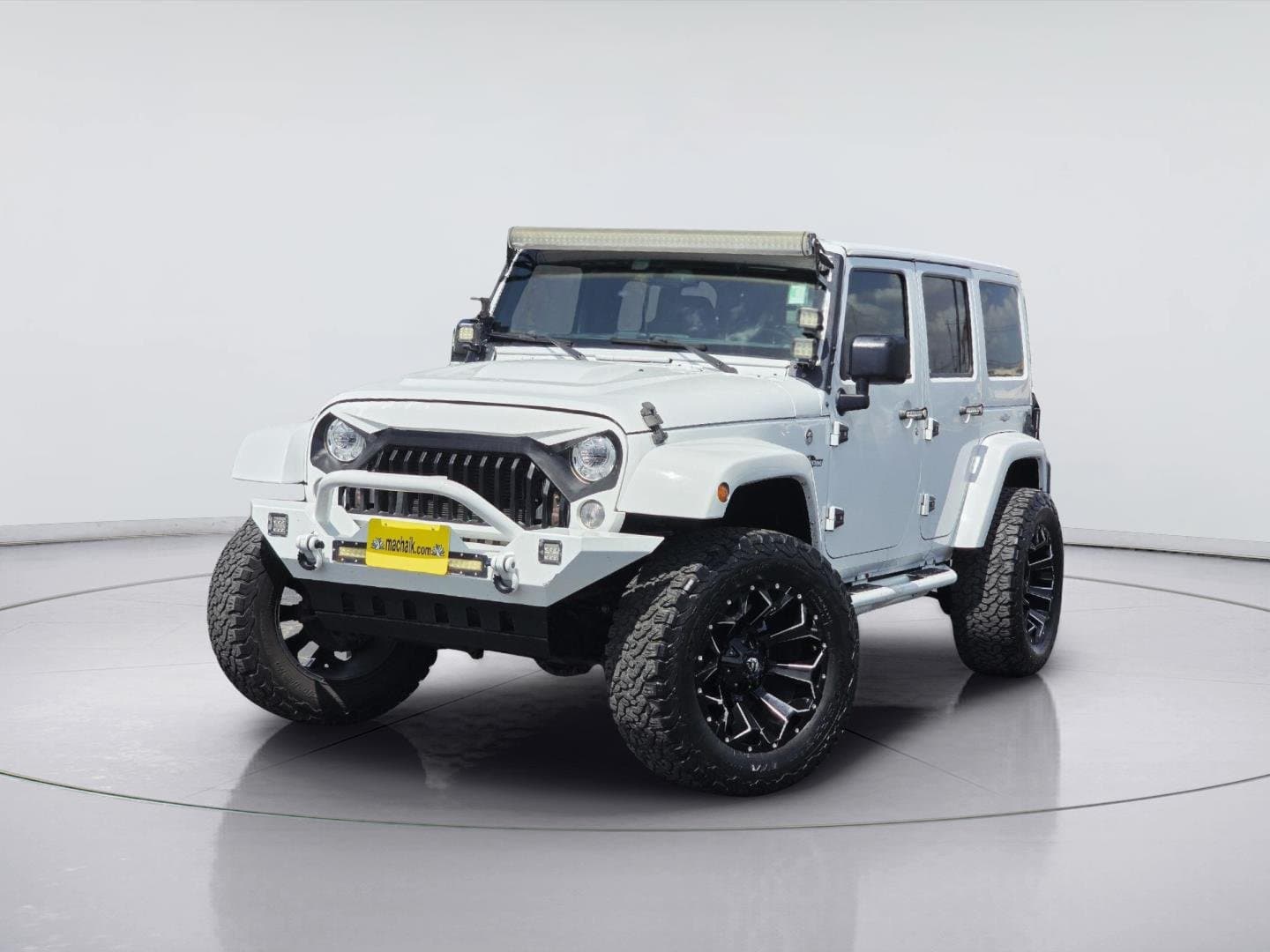 2018 Jeep Wrangler JK Unlimited Altitude — photo 1 of 35