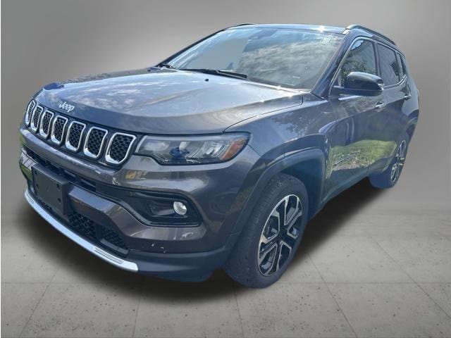 2023 Jeep Compass Limited — photo 1 of 8