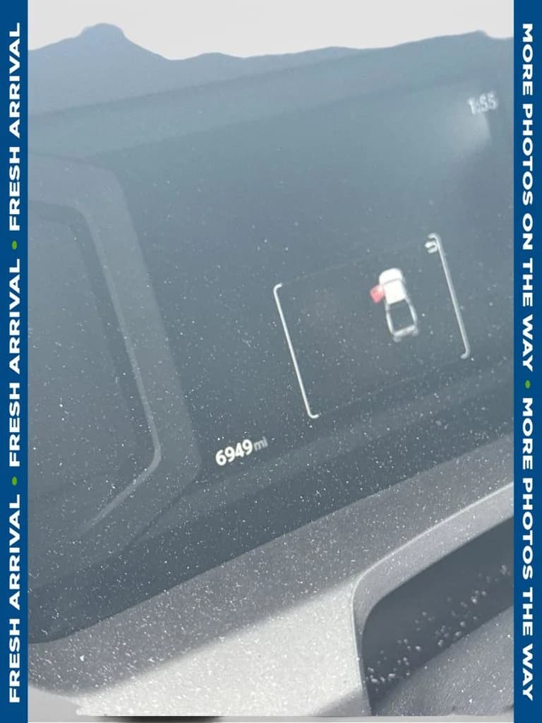 2026 Toyota Tacoma 4WD SR5 — photo 1 of 6