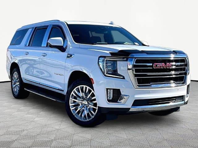 2024 GMC Yukon XL SLT — photo 1 of 31