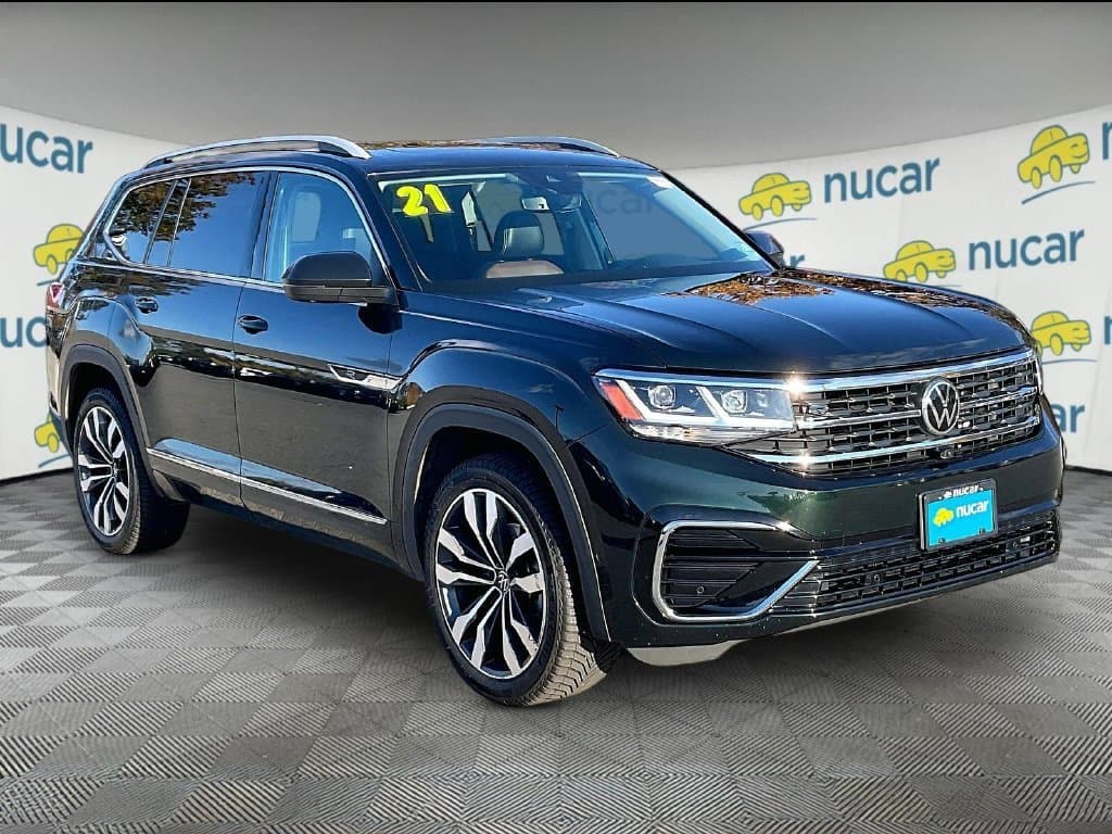 2021 Volkswagen Atlas 3.6L V6 SEL Premium R-Line — photo 1 of 39