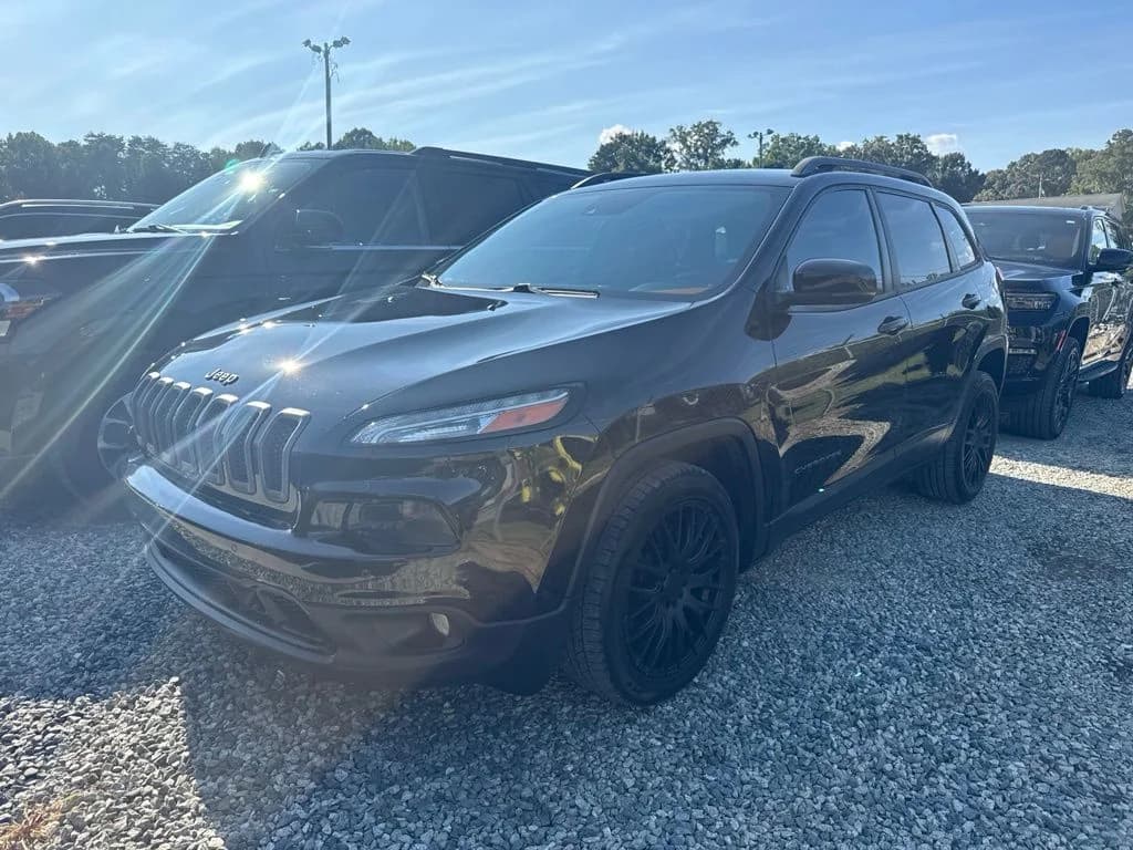 2015 Jeep Cherokee Limited — photo 1 of 4