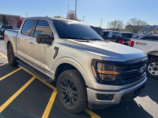 2024 Ford F-150 XLT — photo 1 of 8