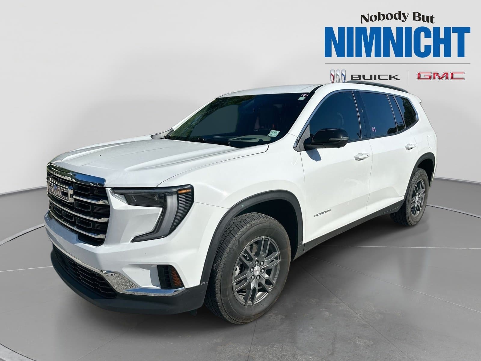 2025 GMC Acadia Base — photo 1 of 4