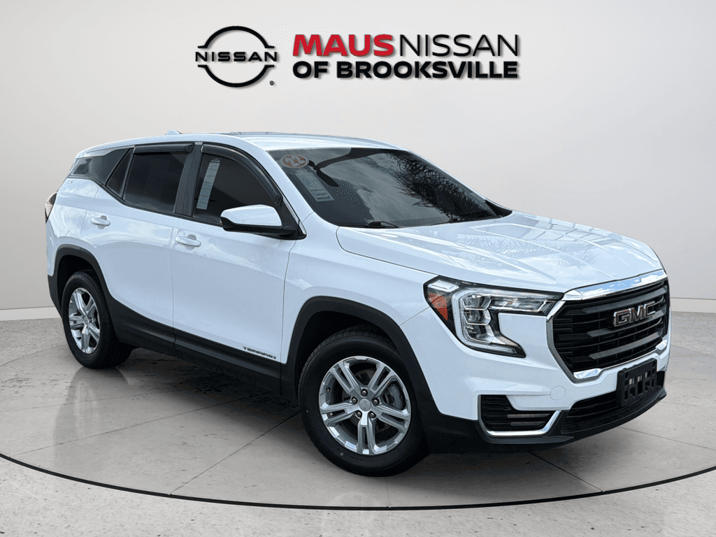 2022 GMC Terrain SLE — photo 1 of 43
